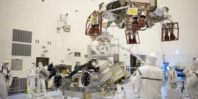 NASA Calls for Innovators: Apply for the 2025 Lunabotics Challenge