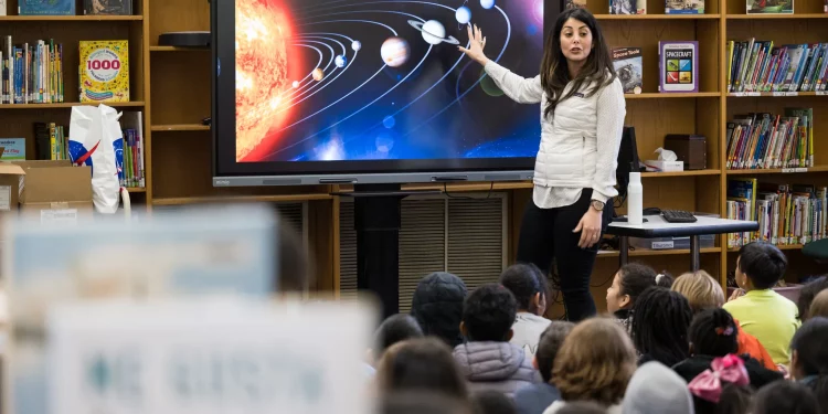 Exploring the Wonders of Space: A Comprehensive Overview of NASA’s Latest Spacecraft Launch and Its Implications