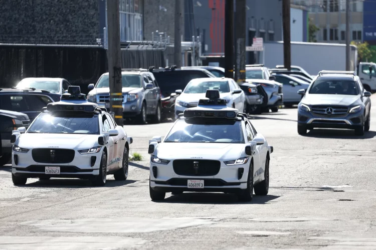 Waymo’s Triumph in Robotaxi Commercialization: A New Dawn for Autonomous Driving
