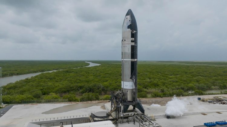 Could Moon Mining Trigger the First Off-Planet Environmental Disaster?