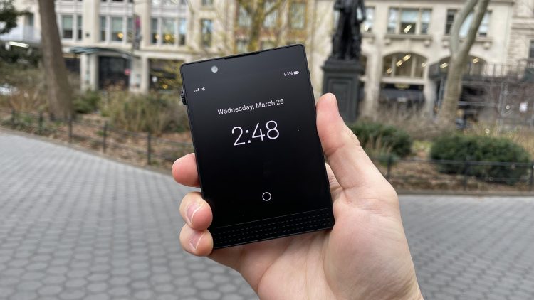 Why Is the 2025 ‘Anti‑Social Phone’ Movement Going Viral?