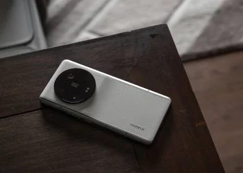 Are 2025’s ‘Carbon Capture’ Smartphones Just a Greenwashing Scam?