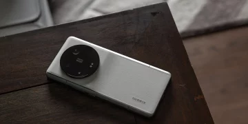 Are 2025’s ‘Carbon Capture’ Smartphones Just a Greenwashing Scam?