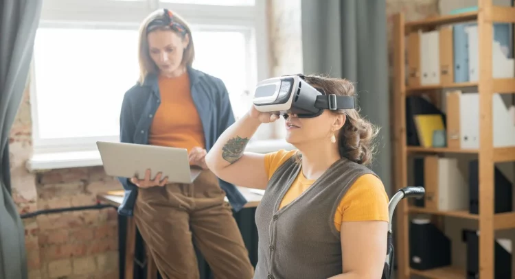 Did Google’s 2025 ‘AI Therapist’ App Just Make Human Psychologists Riot?