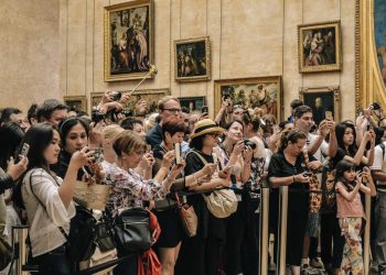 How Much of Your Personality Is Crafted by Social Media Filters?