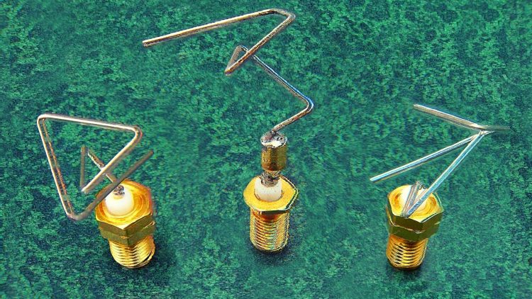 Can AI Simulate the Process of Human Evolution?