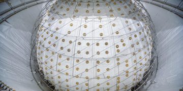 What Role Does Collaboration Play in Modern Scientific Breakthroughs?