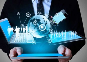 Digital Lifestyle in the Age of Constant Connectivity: Redefining How We Live, Work, and Think